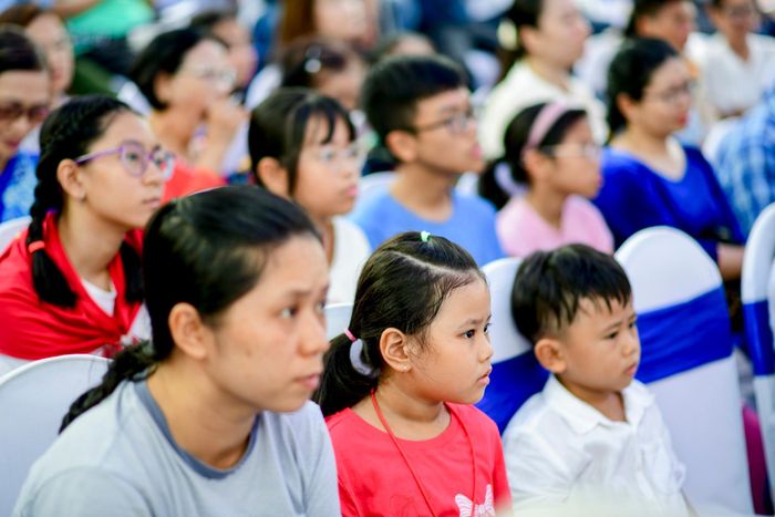  Ông Trần Thế Thuận phát biểu: “Hội sách Thiếu nhi TP.HCM lần VI còn mang ý nghĩa đặc biệt khi là năm đầu tiên sau khi hợp nhất không gian phát triển của TP.HCM, các em có nhiều cơ hội giao lưu, kết nối và cùng tìm hiểu về truyền thống lịch sử, văn hóa, thành tựu phát triển của vùng đất nơi các em đang sinh sống, học tập và trưởng thành. Lãnh đạo Thành phố kỳ vọng rằng mỗi cuốn sách đến với các em hôm nay sẽ góp phần nuôi dưỡng tâm hồn, bồi đắp tri thức, khơi dậy khát vọng vươn lên và tinh thần sáng tạo”. 