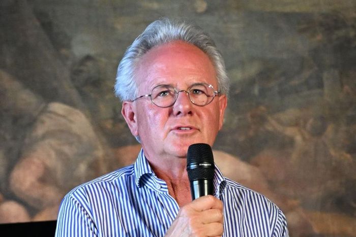  Theo ông Horacio Pagani, nguyên nhân khiến dự án bị dừng lại là do thị trường không có nhu cầu. Ông xác nhận: "Không ai thể hiện sự quan tâm đến ý tưởng này. Tôi muốn nó trở thành hiện thực, nếu chỉ để thu hồi lại khoản đầu tư đã bỏ ra". 