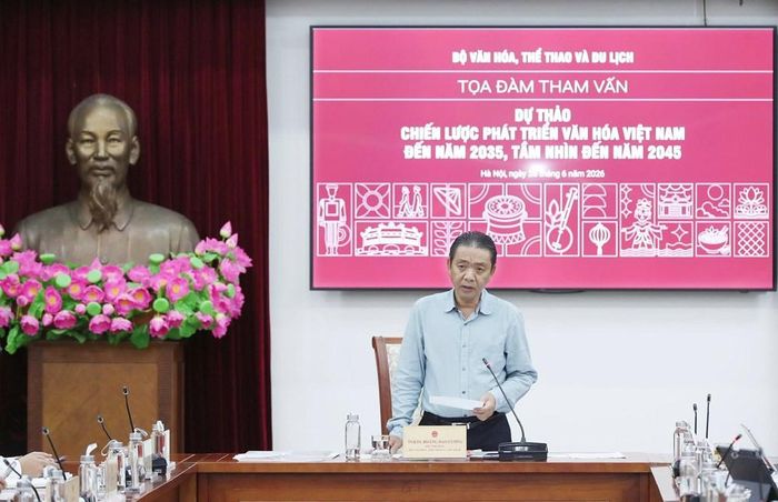 Thứ trưởng Bộ VHTTDL Hoàng Đạo Cương phát biểu tại Tọa đàm