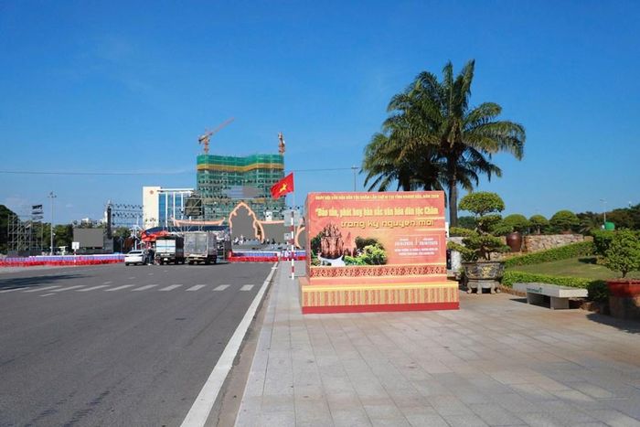 Công tác tổ chức đang diễn ra khẩn trương