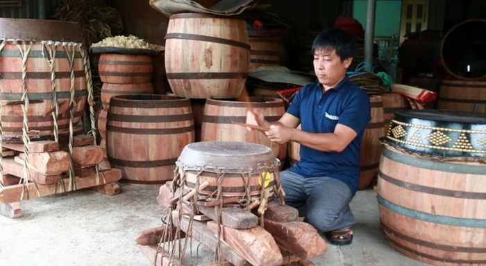 Nghề làm trống Bình An trải qua 150 năm tồn tại và phát triển
