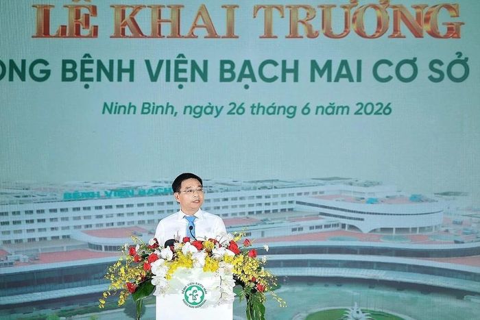 Đồng chí Nguyễn Văn Thắng, Ủy viên Trung ương Đảng, Phó Thủ tướng Chính phủ phát biểu chỉ đạo tại Lễ khai trương hoạt động Bệnh viện Bạch Mai cơ sở Ninh Bình. Ảnh: Phạm Tuấn Anh - TTXVN