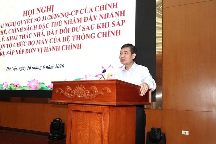 Thứ trưởng Bộ Tài chính Tạ Anh Tuấn phát biểu tại Hội nghị - Ảnh: VGP