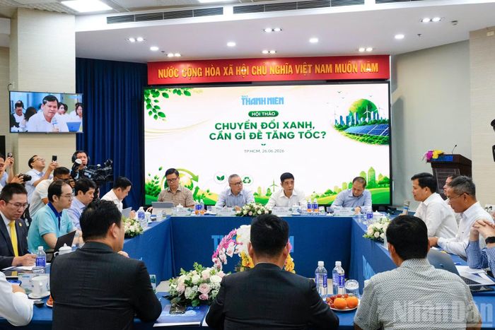 Quang cảnh Hội thảo "Chuyển đổi xanh - Cần gì để tăng tốc?".