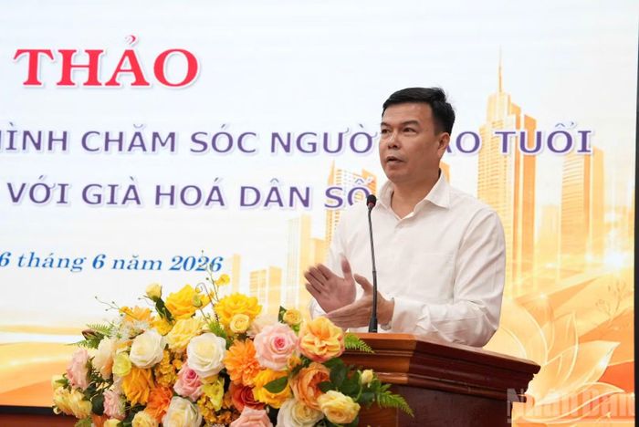 Tiến sĩ Vũ Hồng Huy, Phó Vụ trưởng Vụ Y tế và Thể thao, Ban Tuyên giáo và Dân vận Trung ương.