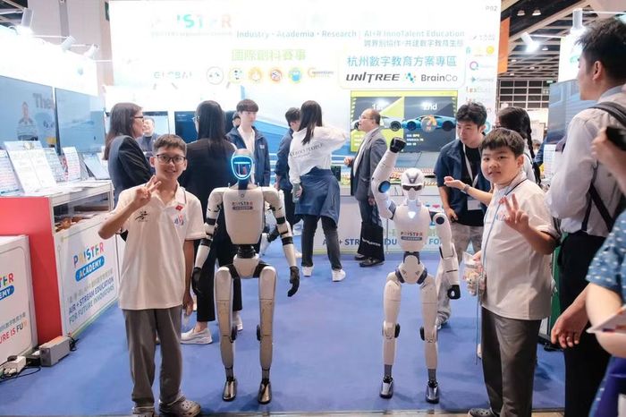 Đội tuyển Việt Nam tham gia ROBOG Asia Cup 2026.