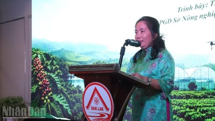 Phó Giám đốc Sở Nông nghiệp và Môi trường tỉnh Đắk Lắk Đặng Thị Thủy phát biểu đề dẫn Hội thảo.