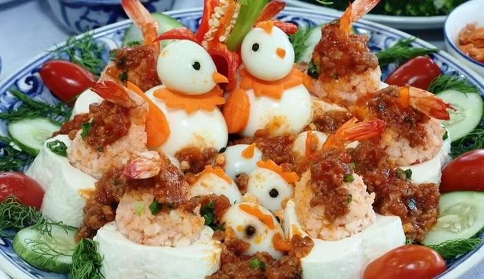 Các món ăn đặc trưng mang hương vị Huế được các đội thi trình diễn tại hội thi lần này.