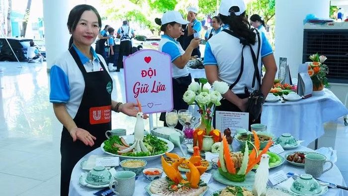 Trong khuôn khổ chương trình diễn ra nhiều hoạt động ý nghĩa như hội thi nấu ăn "Vị nhà", giao lưu với các gia đình tiêu biểu...