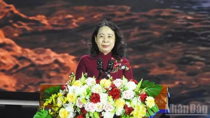 Phó Chủ tịch nước Võ Thị Ánh Xuân phát biểu ý kiến chỉ đạo tại lễ khai mạc Ngày hội.