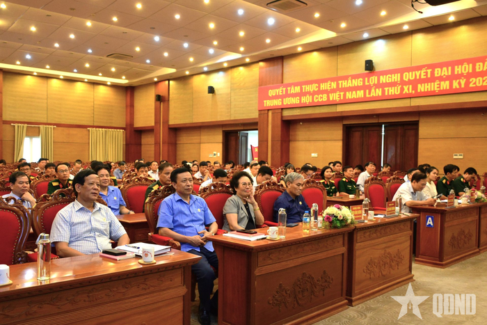 Các đại biểu dự hội nghị.