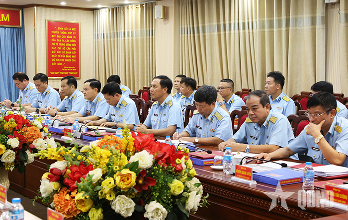  Các đại biểu dự hội nghị.