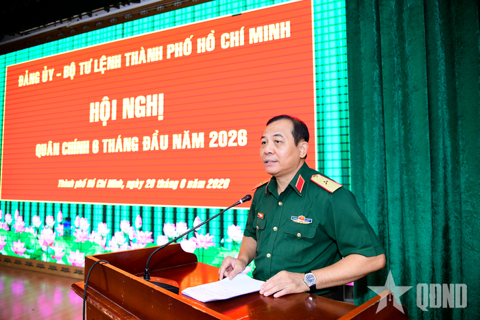  Thiếu tướng Vũ Văn Điền phát biểu kết luận tại hội nghị. 