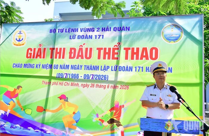  Thượng tá Nguyễn Thế Hùng, Phó lữ đoàn trưởng, Tham mưu trưởng Lữ đoàn 171 phát biểu khai mạc. 
