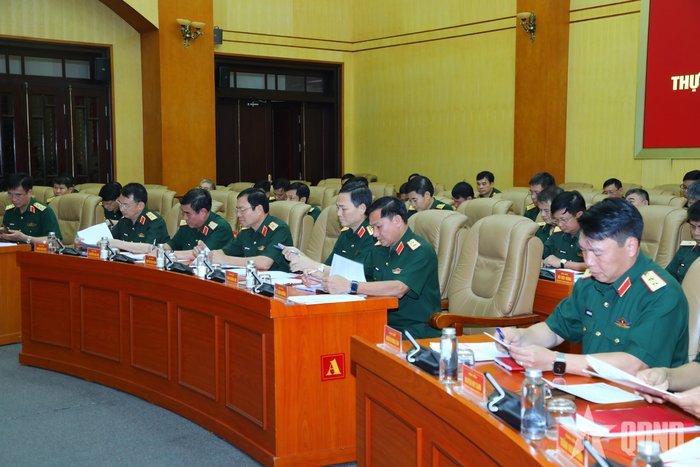 Các đại biểu dự hội nghị.