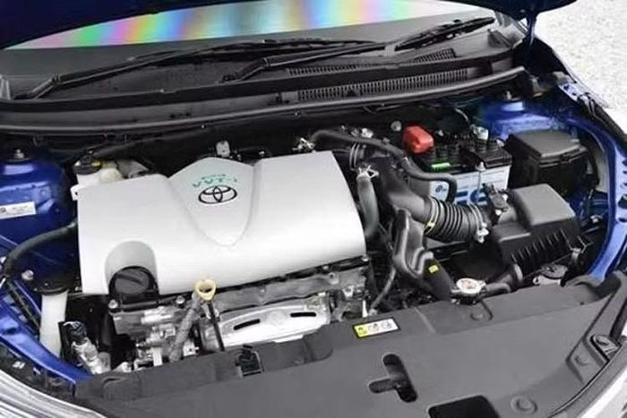 Một số loại ắc quy nước được cung cấp dưới hai phiên bản dành cho miền Bắc và miền Nam. Mỗi loại được thiết kế riêng để phù hợp với điều kiện khí hậu khác nhau.