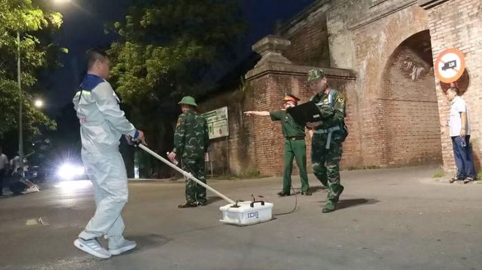 Rà soát tại Cửa Chánh Tây.