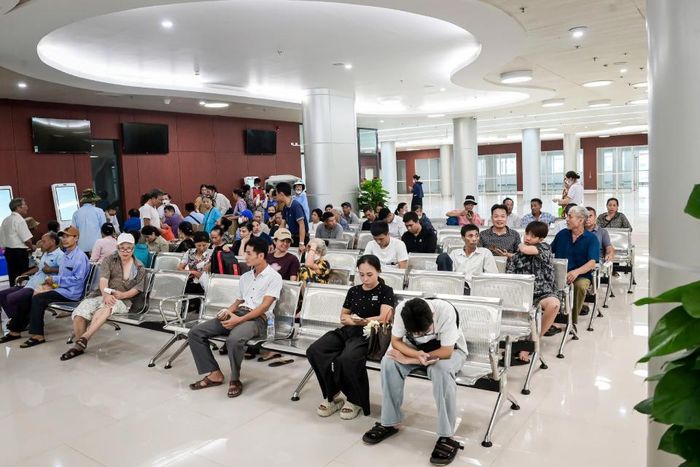 Bệnh viện Bạch Mai cơ sở Ninh Bình hứa hẹn là nơi chăm sóc sức khỏe tốt cho người dân trong khu vực.