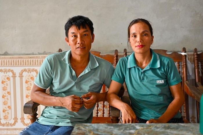 Mặc dù mắc bệnh ở chân, sức khỏe yếu với nhiều chứng bệnh, nhưng anh Thái vẫn mạnh mẽ vượt qua vì tương lai của các con