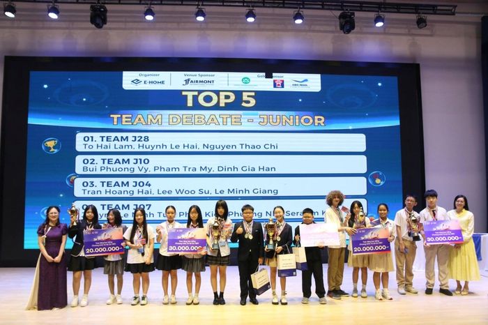 Top 5 vô địch Bảng Junior (THCS) hạng mục Đồng đội