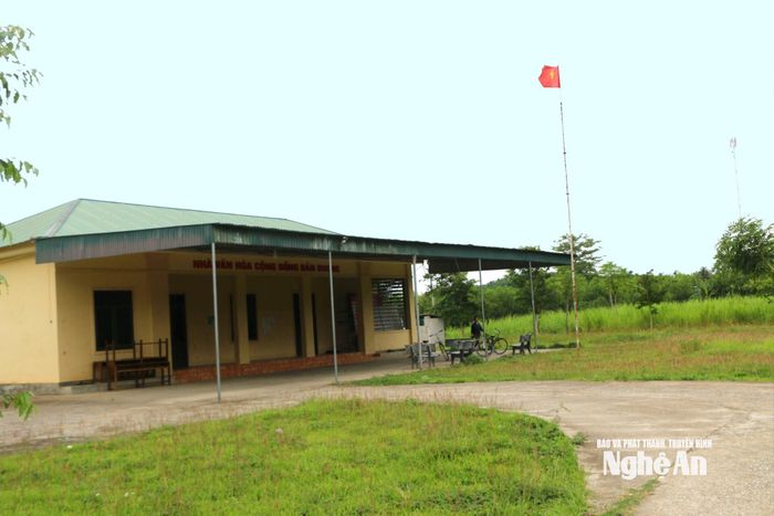 Nhà văn hóa cộng đồng bản Boong. Ảnh: K.L