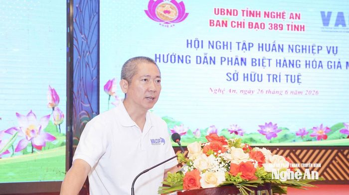 Ông Phan Minh Nhựt - Chủ tịch Hiệp hội VACIP Việt Nam truyền đạt các kỹ năng tại cuộc tập huấn. Ảnh: T.L
