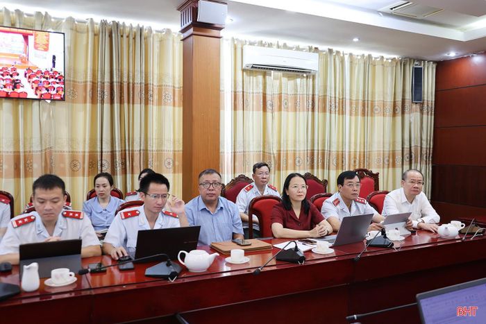 Các đại biểu tham dự tại điểm cầu tỉnh.
