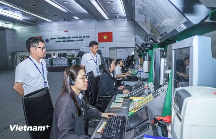 VATM đẩy mạnh ứng dụng các công nghệ quản lý bay thế hệ mới nhằm tối ưu hóa đường bay, nâng cao năng lực khai thác. (Ảnh: Việt Hùng/Vietnam+)