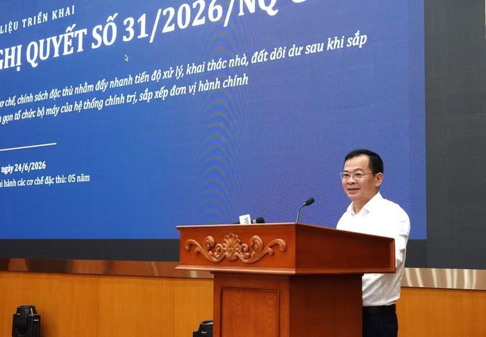 Ông Nguyễn Tân Thịnh phân tích về các cơ chế đặc thù tại Nghị quyết 31. (Ảnh: BTC/Vietnam+)