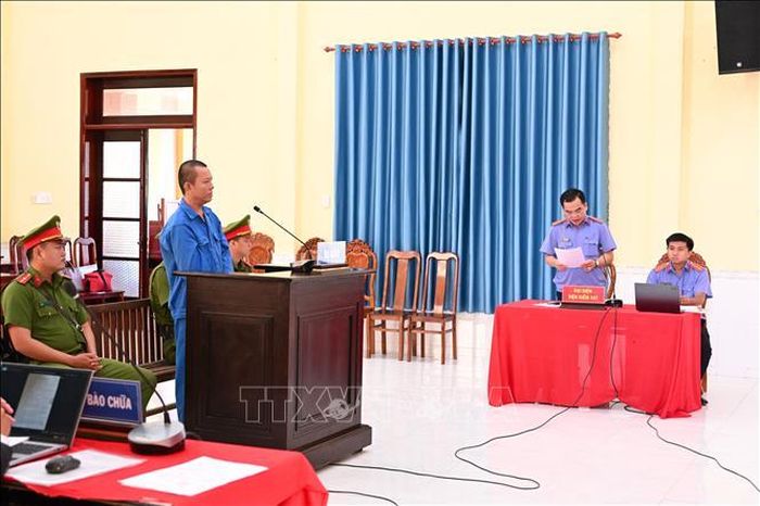 Đại diện Viện Kiểm sát nhân dân tỉnh Tây Ninh công bố bản cáo trạng truy tố bị cáo Nguyễn Cao Bằng.