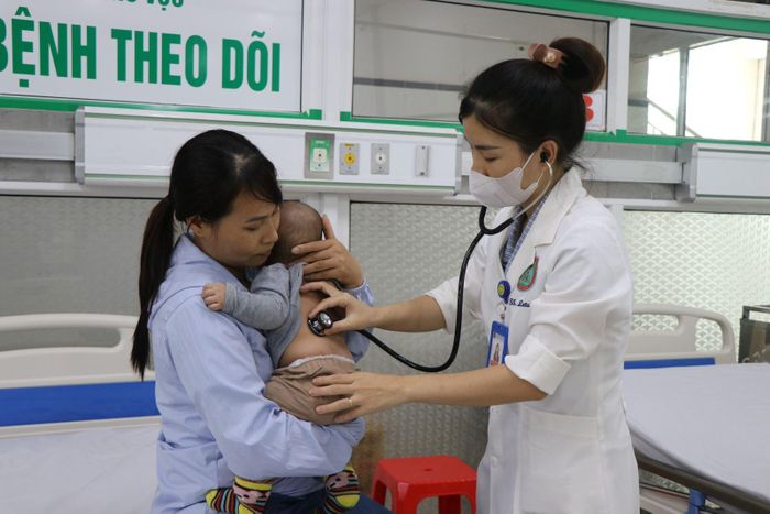Khoa Cấp cứu, Bệnh viện Đa khoa vùng Tây Nguyên đã bố trí nhân lực, vật tư, thuốc men đầy đủ, trực 24/24 giờ. Ảnh: Nguyên Dung/TTXVN