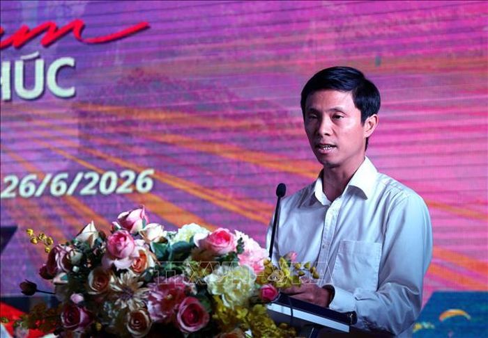 Ông Ngô Thanh Hiển, Phó Cục trưởng Cục Thông tin cơ sở và Thông tin đối ngoại, Bộ Văn hóa, Thể thao và Du lịch, phát biểu khai mạc Triển lãm. Ảnh: Đức Hiếu/TTXVN
