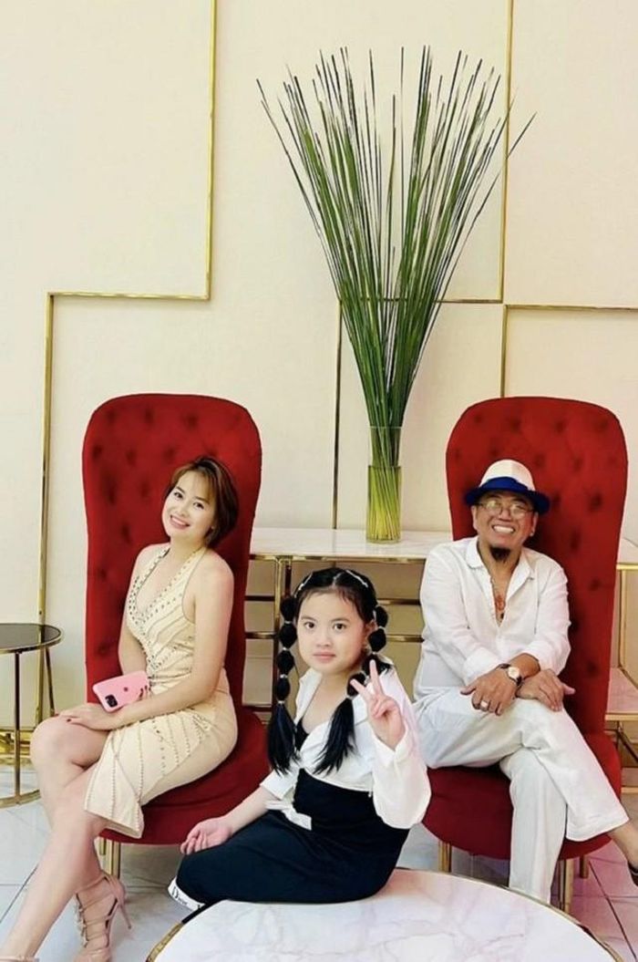 Gia đình nhỏ của Hồng Tơ.