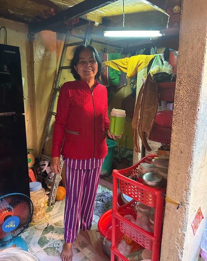 Nếu bị giải tỏa, bà Tuyết sẽ phải dời đi mà không được bố trí tạm cư, vì đây là nơi bà chỉ thuê ở chứ không phải là nhà của mình.