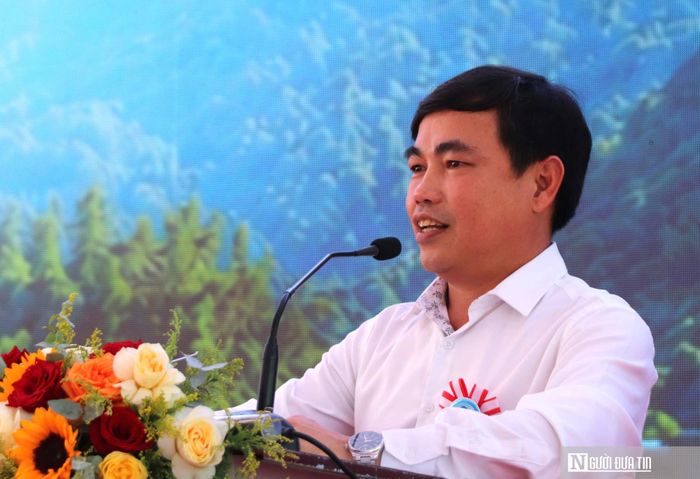 Ông Nguyễn Văn Thường, Giám đốc Ban Quản lý dự án đầu tư xây dựng các công trình giao thông và nông nghiệp Đà Nẵng, phát biểu tại buổi lễ.