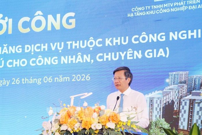 Phó Chủ tịch Thường trực thành phố Hải Phòng Lê Anh Quân phát biểu tại lễ khởi công. Ảnh: Mạnh Tú - TTXVN 