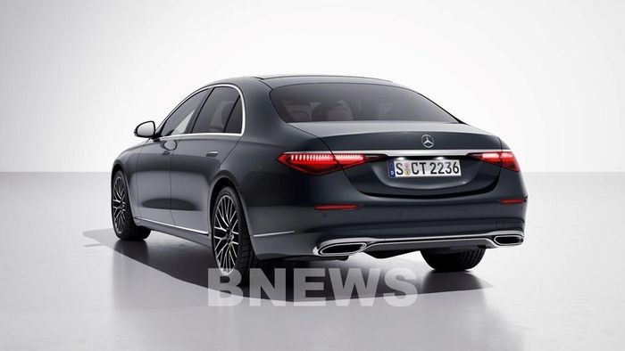 S 450 4MATIC Luxury vừa được Mercedes-Benz Việt Nam điều chỉnh giá từ 6,965 tỷ đồng xuống còn 5,399 tỷ đồng