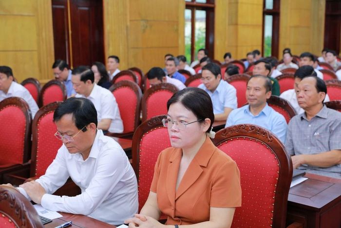 Đại biểu dự tại điểm cầu Tỉnh ủy.