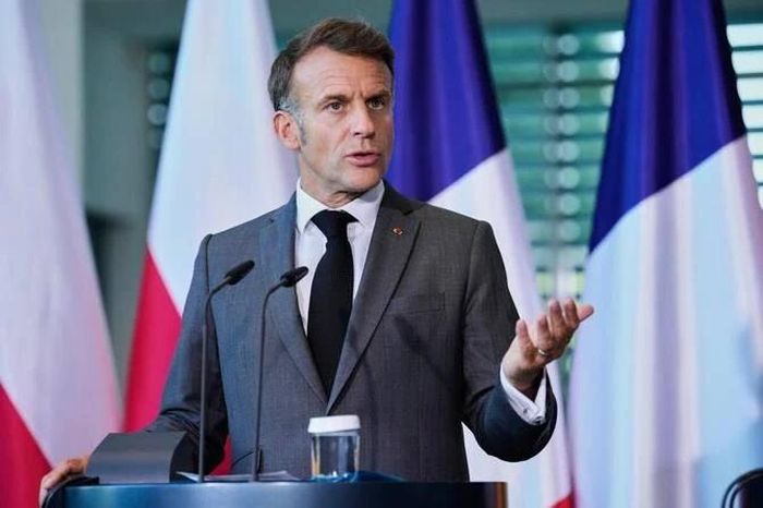 Tổng thống Pháp Emmanuel Macron viết trên mạng xã hội sau khi thông báo việc thu giữ tàu Deliver: “Tôi sẽ không để “hạm đội bóng tối” lách các lệnh trừng phạt và tài trợ cho nỗ lực quân sự của Nga”, đồng thời nhấn mạnh: “Châu Âu kiên quyết thực hiện điều đó”. Ảnh: AP.