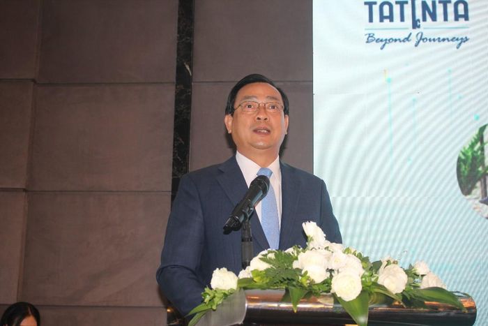 TS. Nguyễn Trùng Khánh: "Du lịch thế giới đang chuyển dịch mạnh từ các tour trọn gói sang mô hình du lịch tự túc:. Ảnh: Chu Khôi.