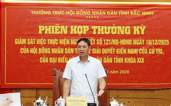  Đồng chí Nguyễn Việt Oanh kết luận phiên họp. 