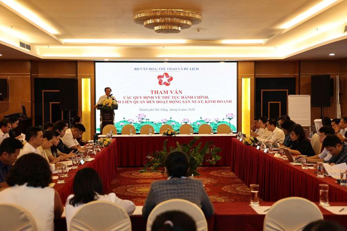 Quang cảnh hội nghị. Ảnh: NGỌC HÀ
