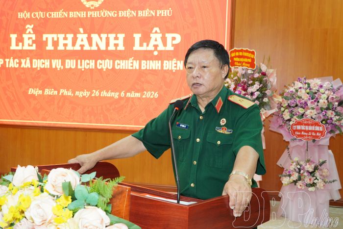 Thiếu tướng Lưu Trọng Lư, Chủ tịch Hội Cựu chiến binh tỉnh Điện Biên phát biểu tại buổi lễ.