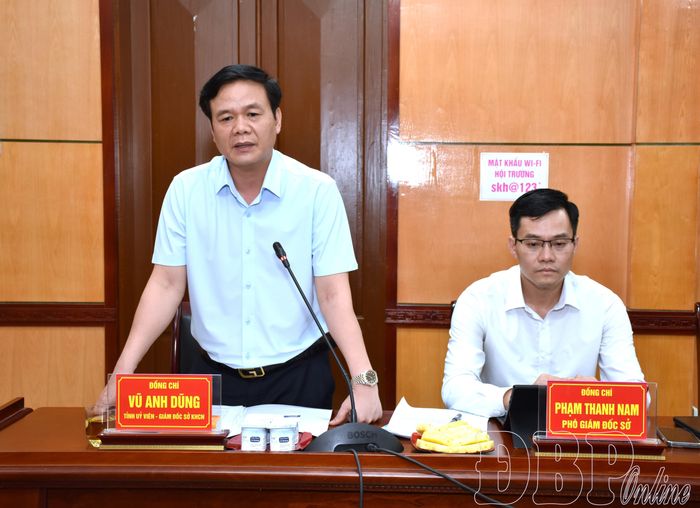 Lãnh đạo Sở Khoa học và Công nghệ phát biểu tại buổi làm việc với đoàn giám sát.
