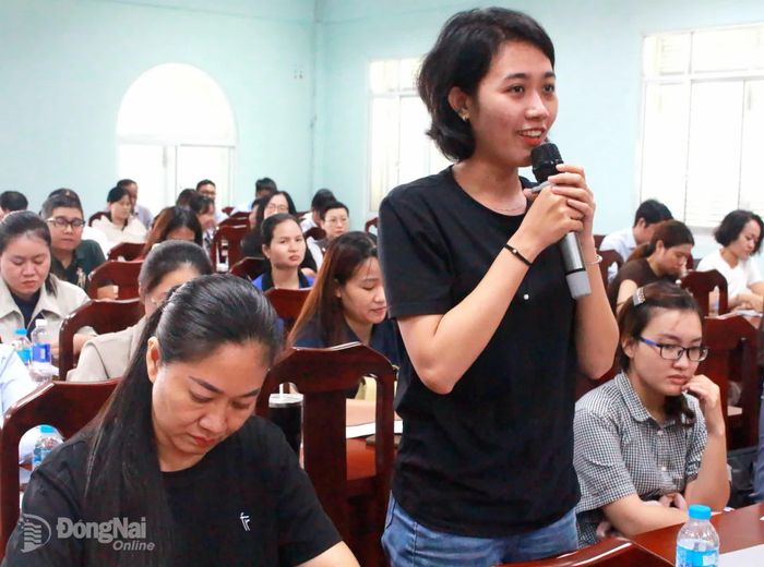 Đại diện các doanh nghiệp phát biểu ý kiến tại hội nghị. Ảnh: N.Hòa