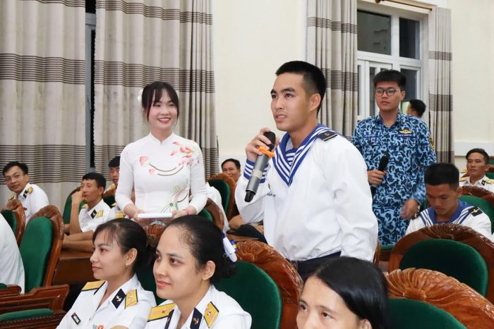 Phần thi dành cho khán giả.