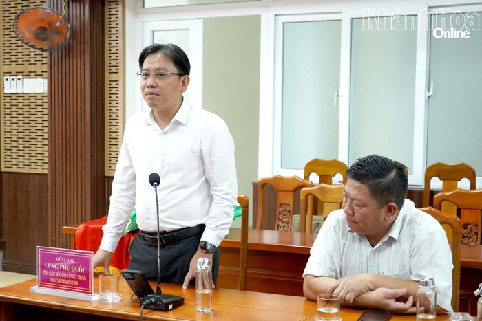Ông Cung Phú Quốc phát biểu tại lễ ký kết.