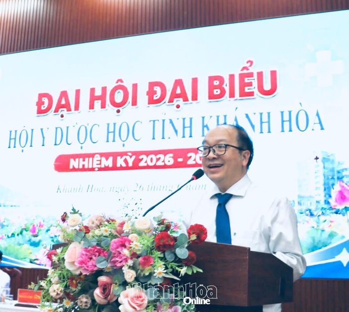 Lãnh đạo Sở Y tế phát biểu tại đại hội.