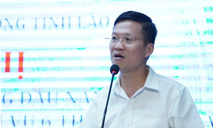 Đại diện Mặt trận Tổ quốc Việt Nam tỉnh Lào Cai phát biểu tại hội nghị.