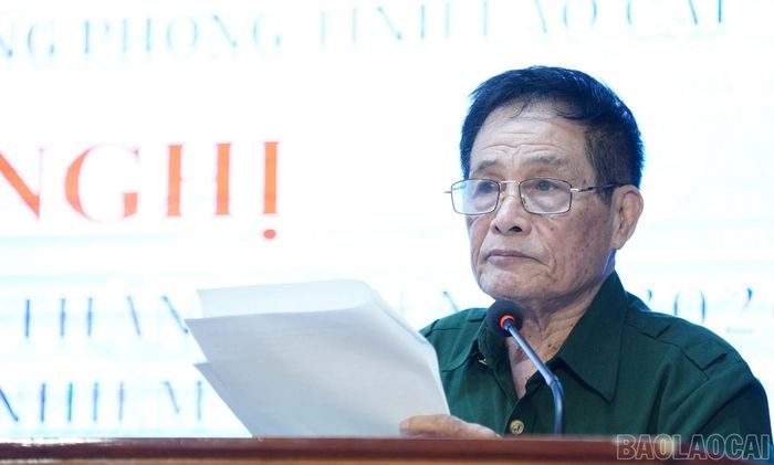 Ông Nguyễn Văn Tỉnh - Chủ tịch Hội Cựu TNXP tỉnh Lào Cai phát biểu khai mạc hội nghị.